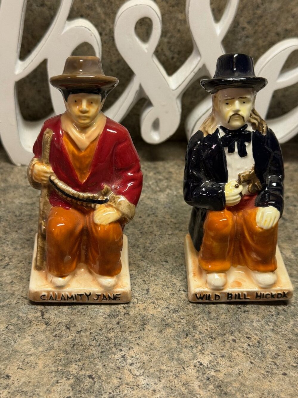 RPG.  Wild Bill Hicock & Calamity Jane Salt & Pepper Shakers